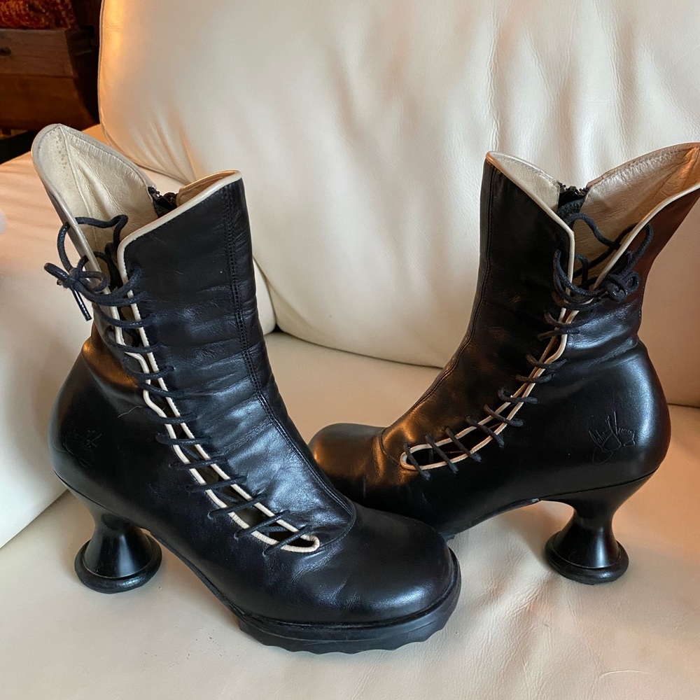 Fluevog Mini Lover
